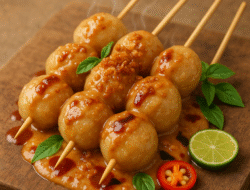 Cilok, Asal-Usul dan Sejarah Lengkap Aci Dicolok